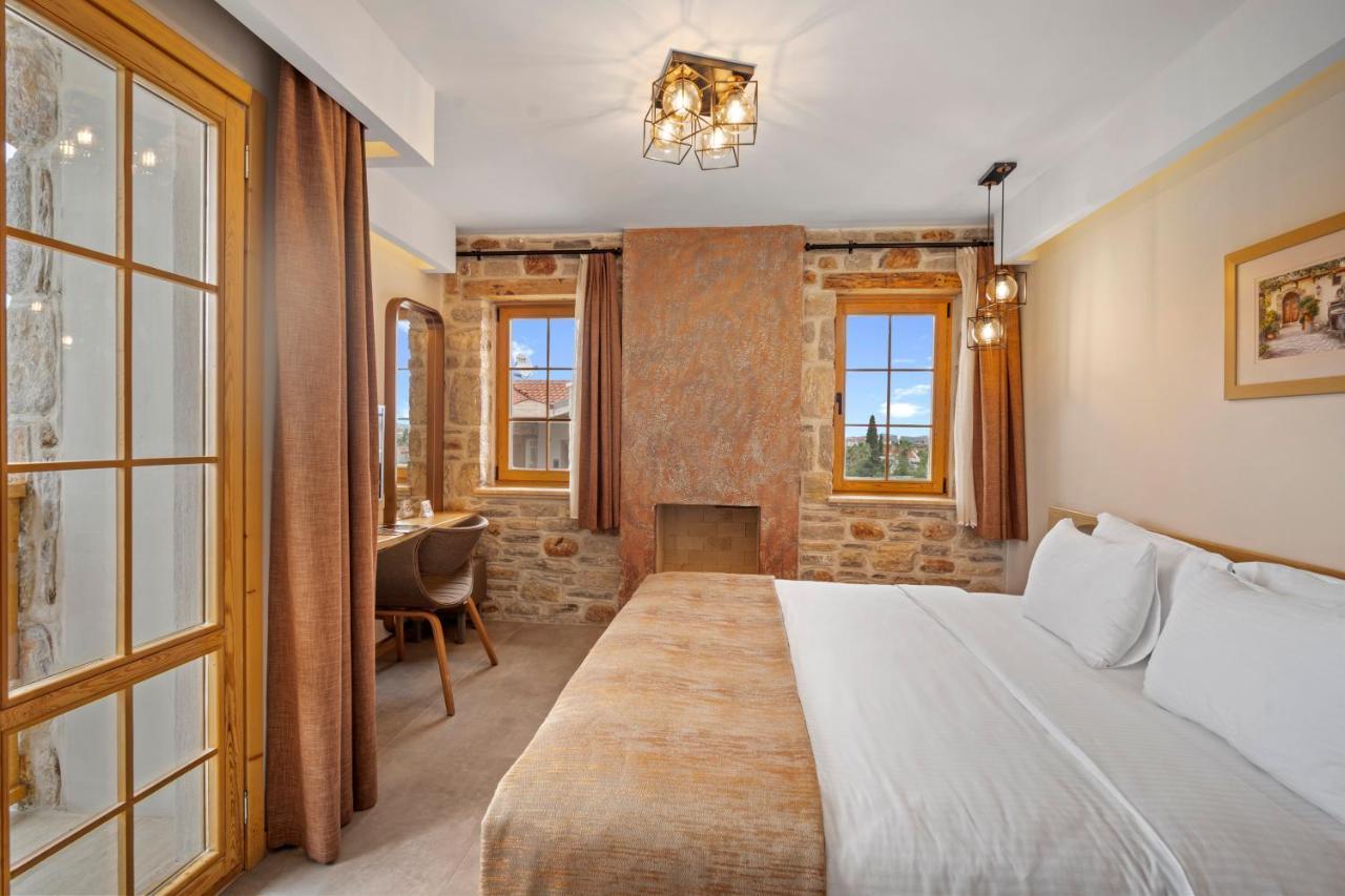 Zeyt Hotel